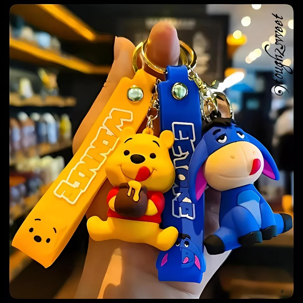 🆕DISNEY'S OFFICIALLY LICENSED TIGGER  KEYCHAIN